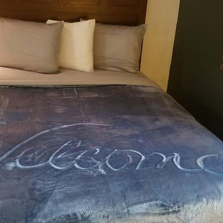Osu 2 Queen Beds Hotel Room 117 Wi-Fi Стилуотър Екстериор снимка